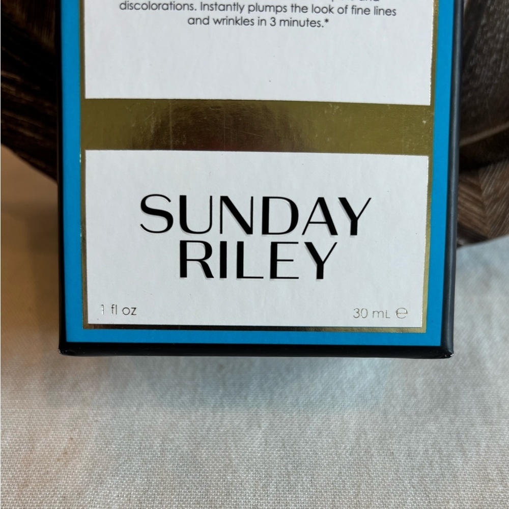 Sunday Riley Good Genes All-In-One Lactic Acid Treatment 1 fl oz • Exfoliate - Picture 10 of 12